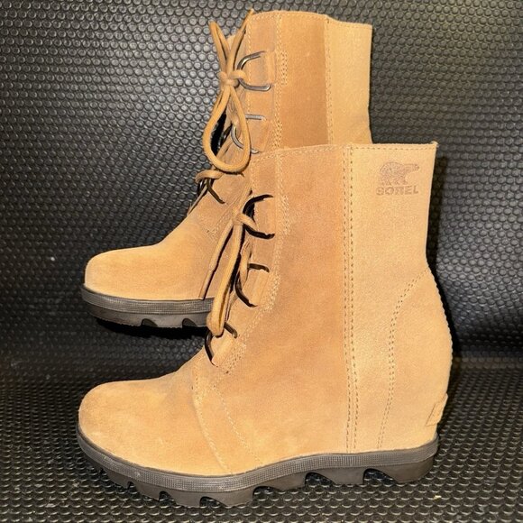 Sorel Boots Joan of Arctic Bootie Brown Suede Lace Up Wedge Bootie Shoe Size 4 - Picture 1 of 9